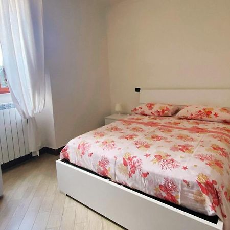 La Soffitta Vicino Al Mare Apartment Кастеламаре ди Стабия Екстериор снимка